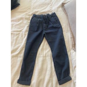 NWT: Zara high stretch pleated pants kids. size: year 8 / CM: 128 or 50,4 inch